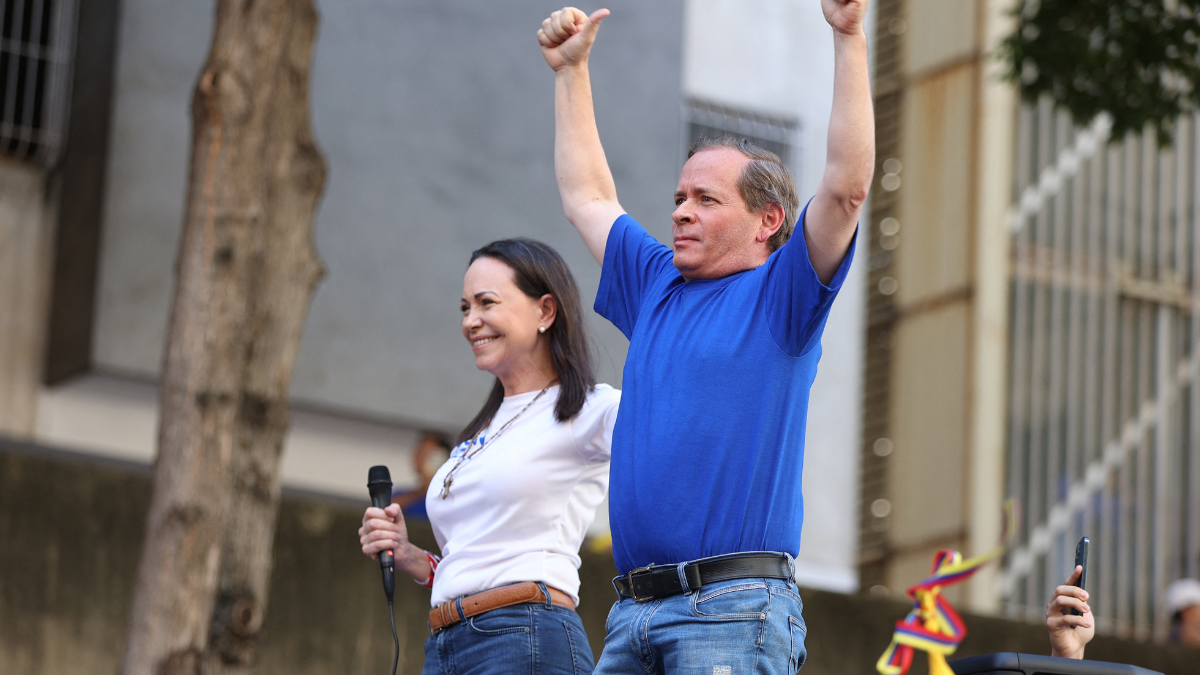 María Corina Machado y Juan Pablo Guanipa (AFP)