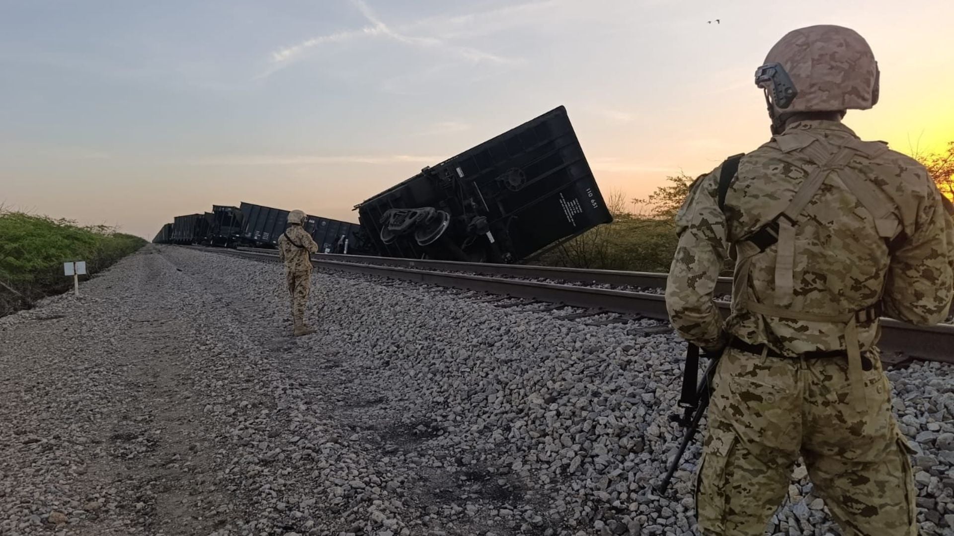 Explosivos en tren del Cerrejón en La Guajira - Foto Primera División del Ejército Nacional