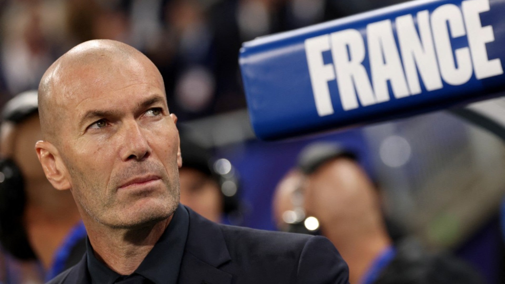 Zinedine Zidane en partido ante Italia. (AFP)