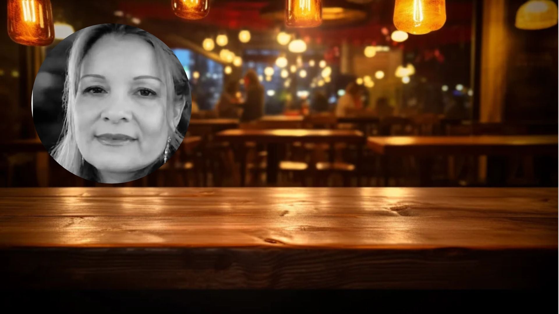 Restaurante se pronunció tras la muerte de una mujer - Redes sociales y Canva