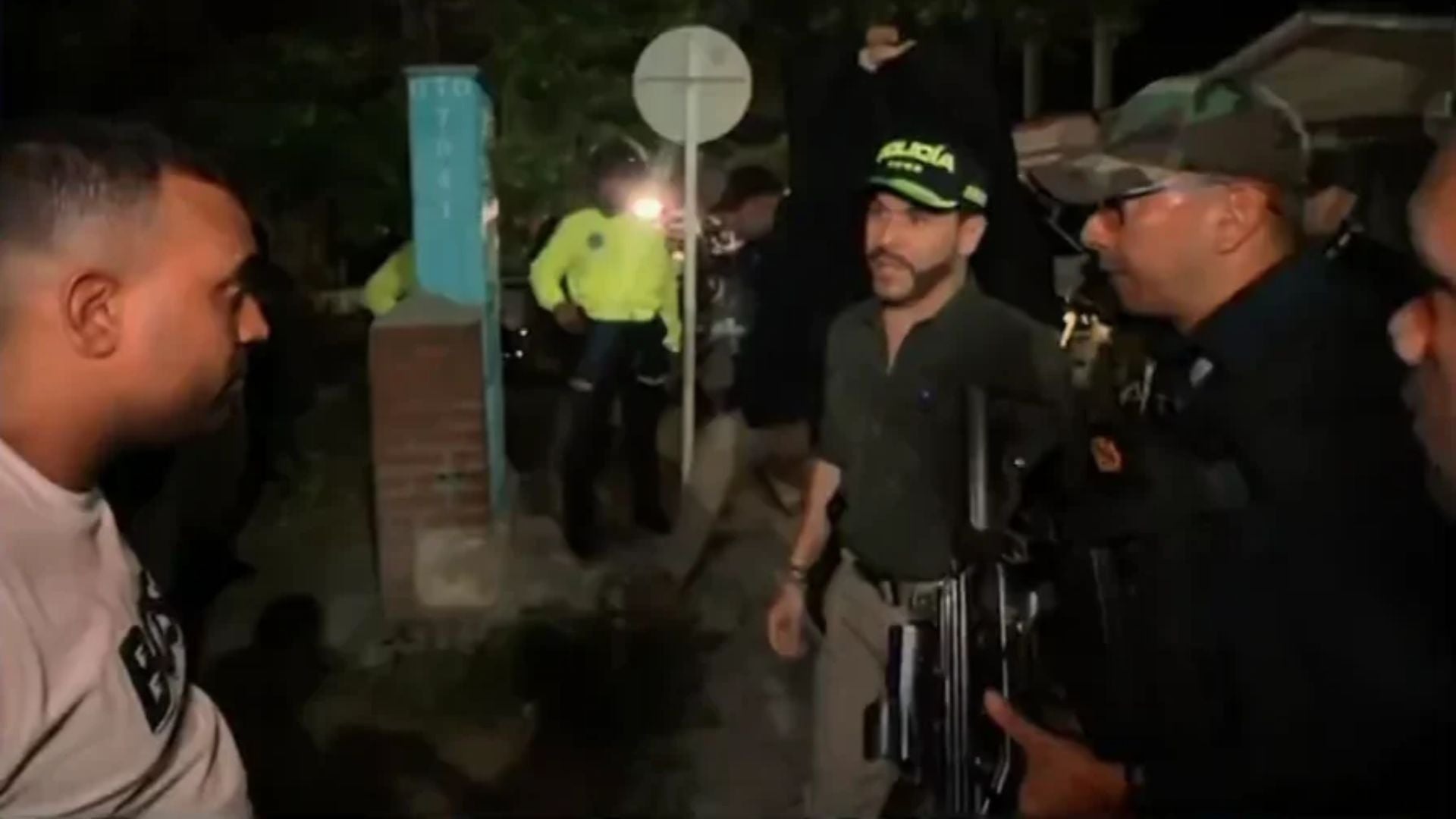 Abelardo de la Espriella estuvo supervisando la Operación 360 en Barranquilla - Foto captura video: X @ABDELAESPRIELLA