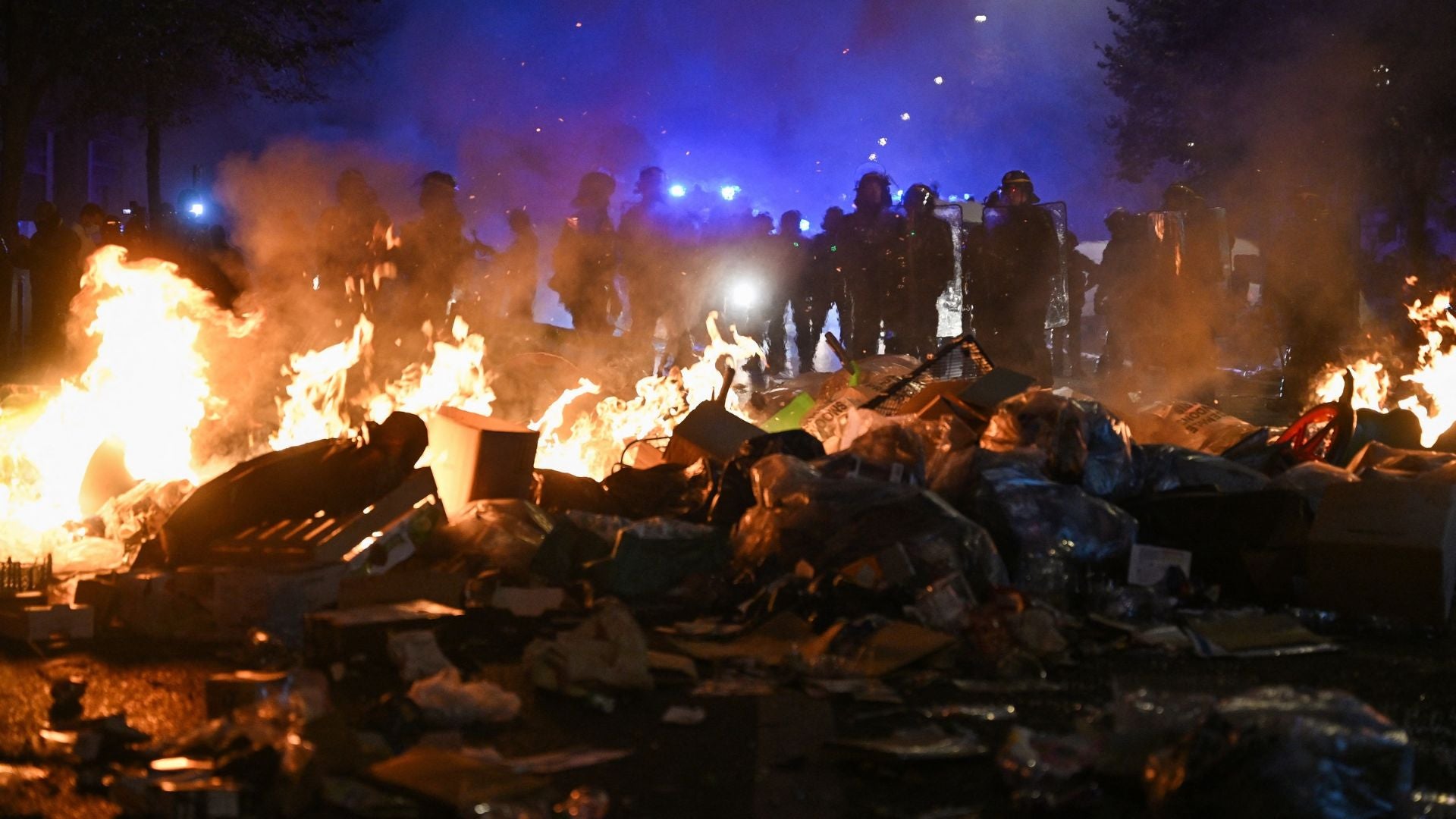 Los incalculables daños del caos desatado por los vándalos en Francia duarante protestas - Foto: AFP