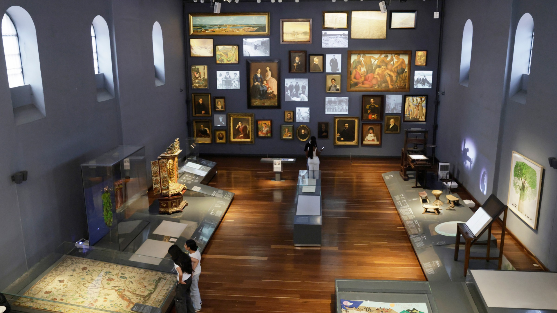 Retiro de piezas del Museo Nacional de Colombia | Foto: EFE