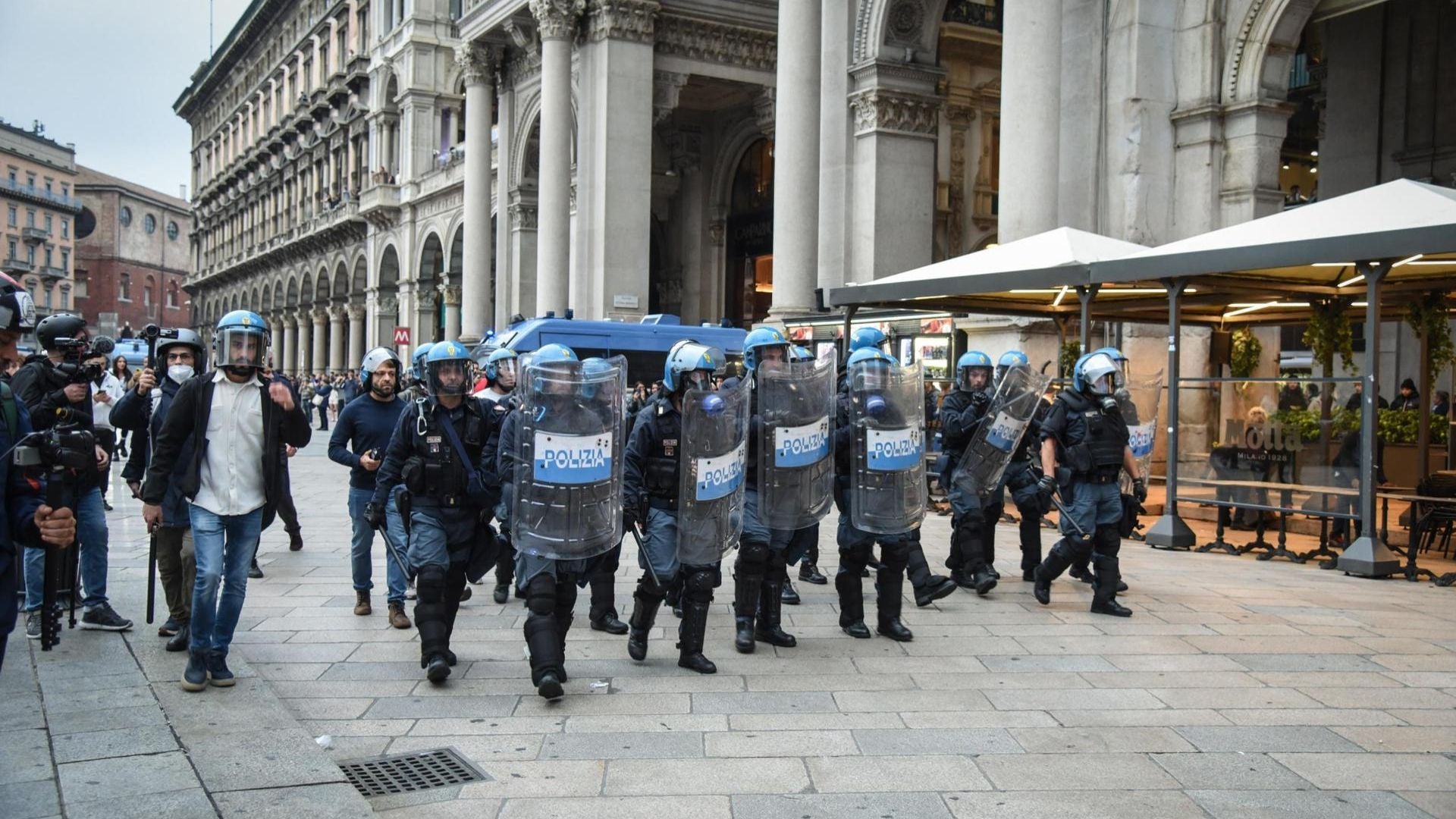 Manifestaciones en Milán, Italia - Foto: EFE