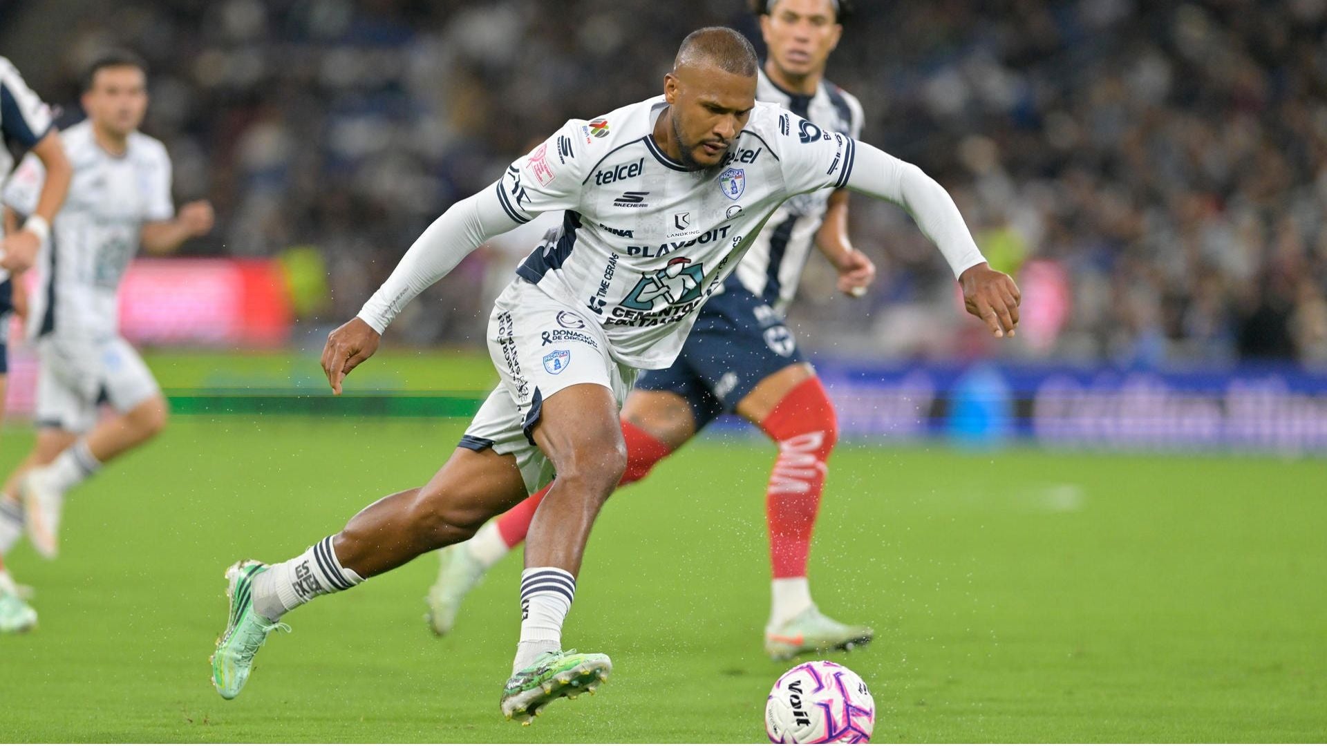 Salomón Rondón, jugador venezolano del Pachuca de México - Foto: EFE