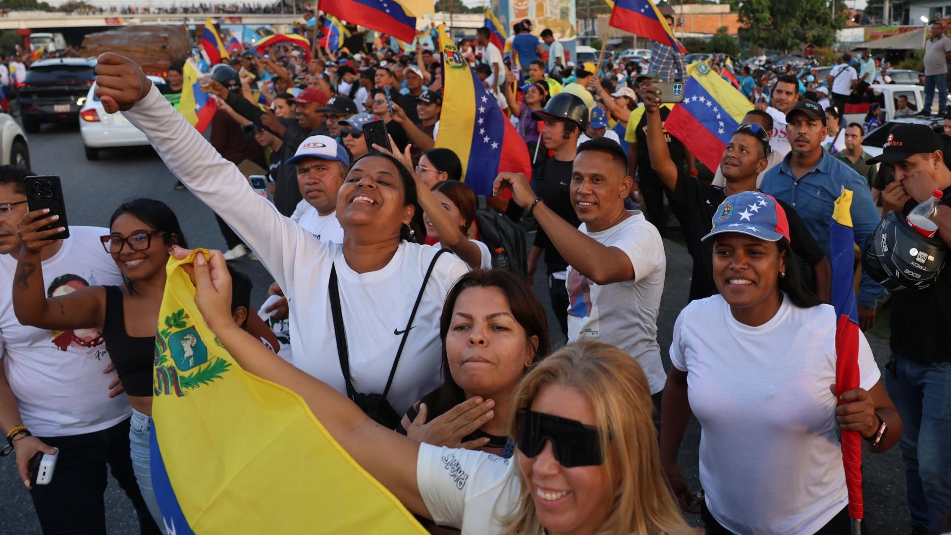 Multitudinarias movilizaciones en territorio venezolano tras regreso de María Corina Machado - Foto: EFE