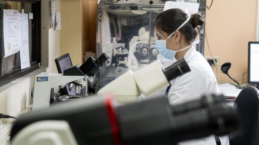 Costa Rica aplica tratamiento experimental de plasma contra COVID-19