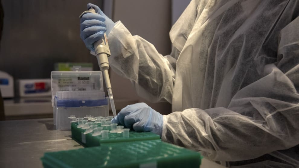 Farmacéuticas eligen Argentina para probar vacuna contra COVID-19