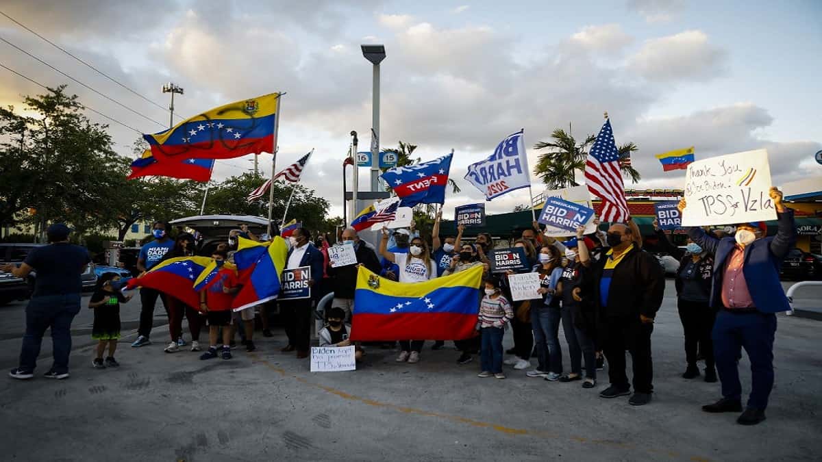 Venezolanos en Miami celebraron el alivio migratorio de Biden