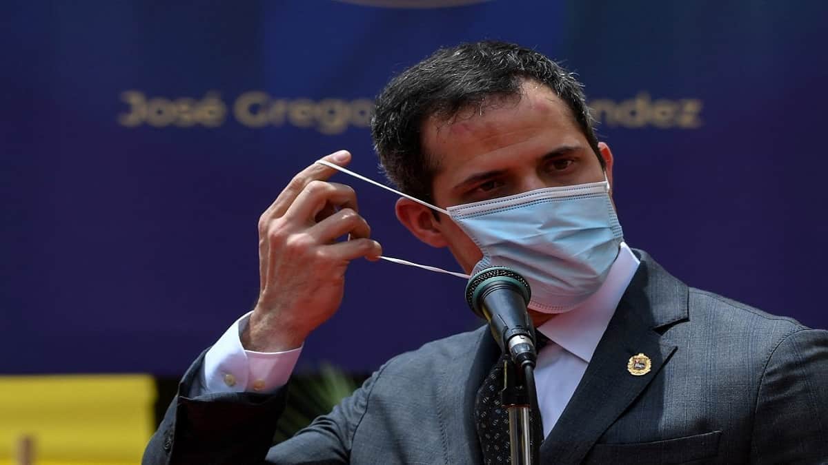 Juan Guaidó anunció que superó el covid-19