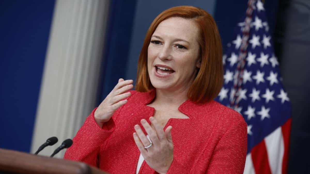 Jen Psaki, secretaria de Prensa de la Casa Blanca, advirtió de las presuntas intenciones de Rusia en Ucrania. Foto: AFP