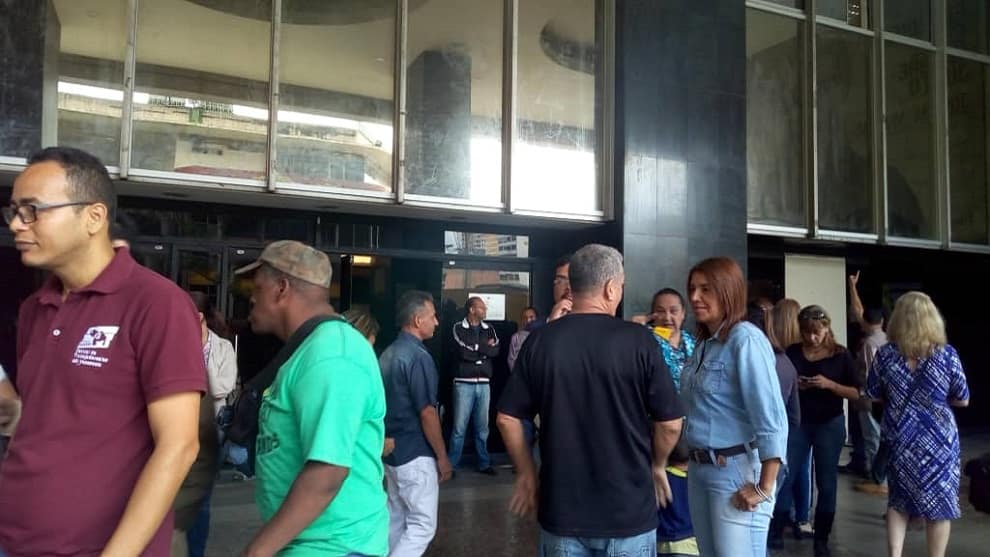 Trabajadores de la Asamblea Nacional/ Foto: @jakyarazi