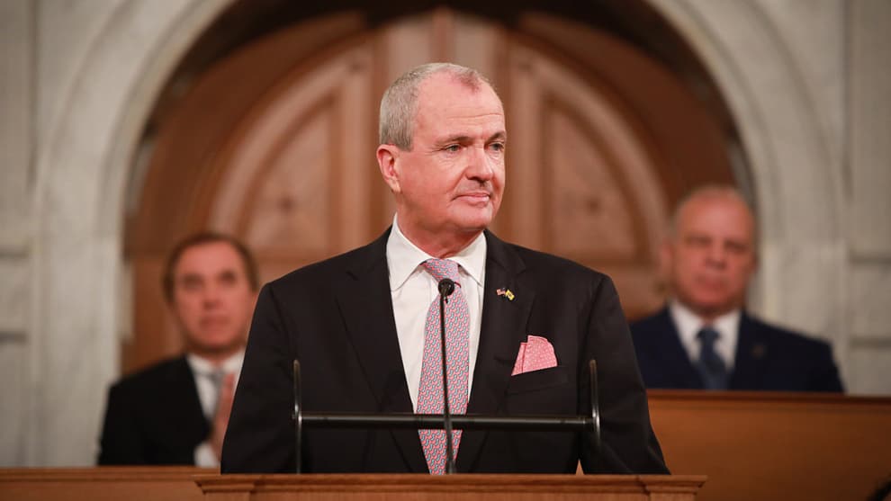 Médicos extranjeros podrán trabajar en Nueva Jersey temporalmente