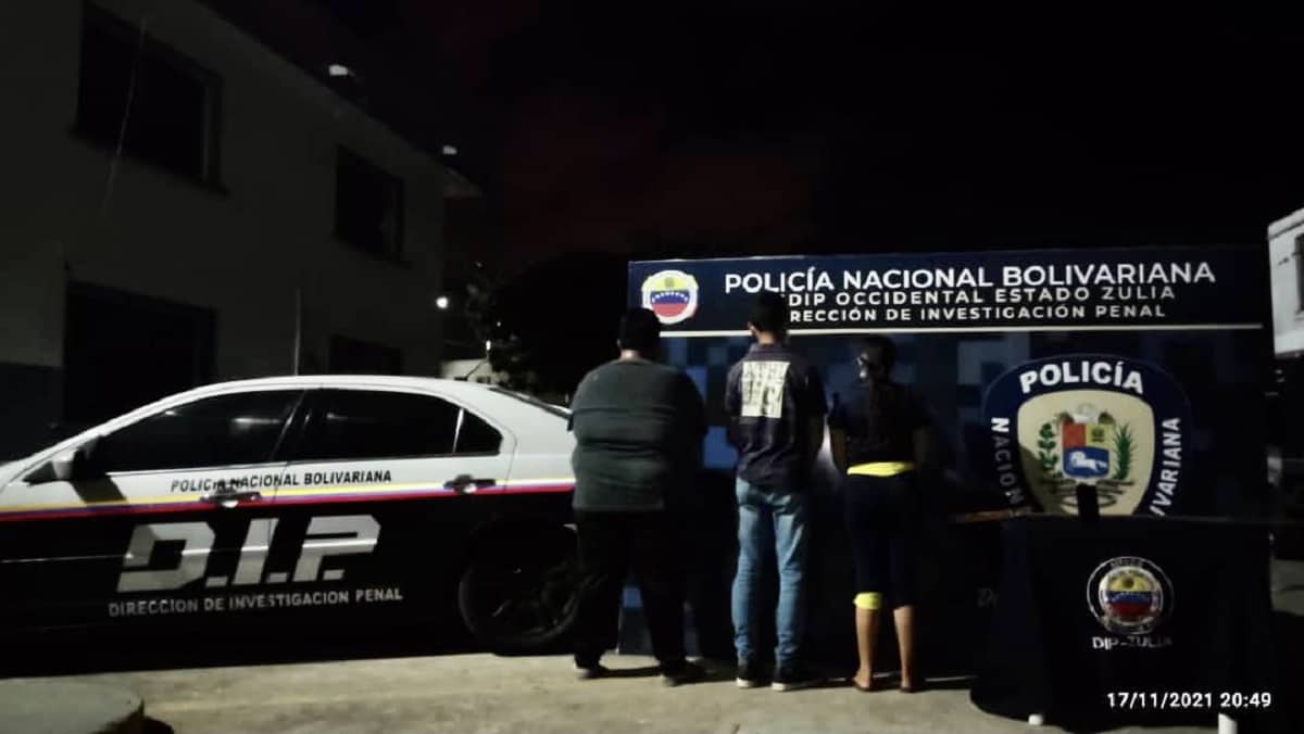 Detenidos por asesinar a un perro | Foto: @TarekWiliamSaab