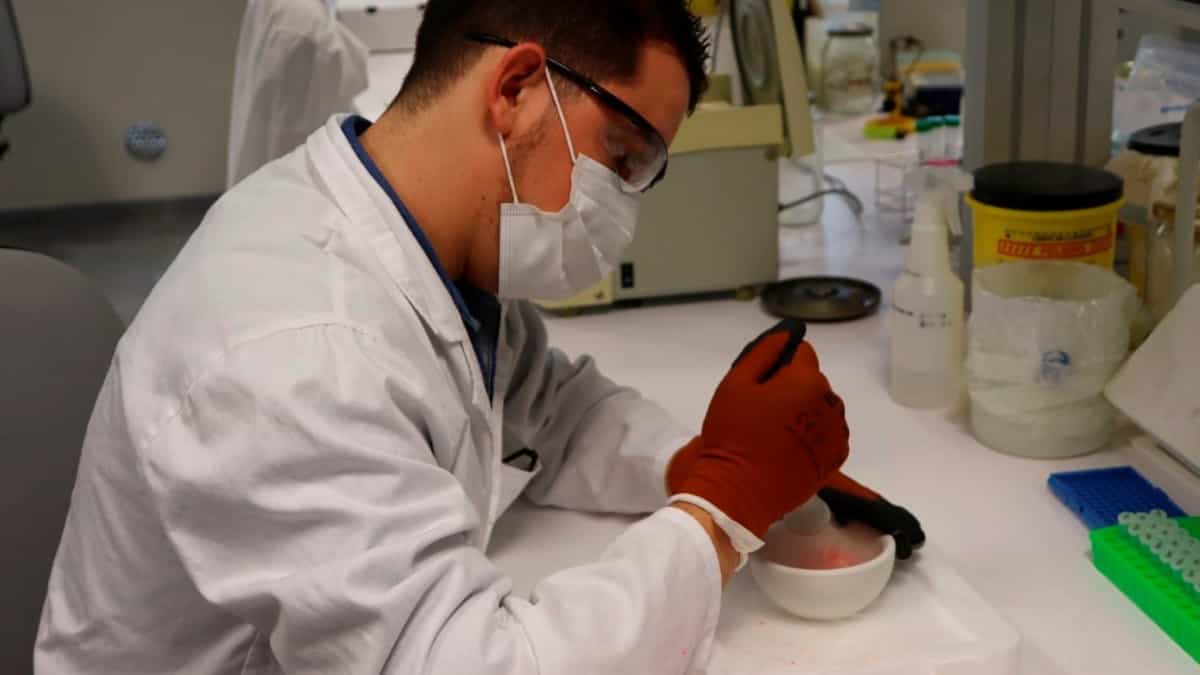 Experimentos con antimateria desafían leyes de la ciencia