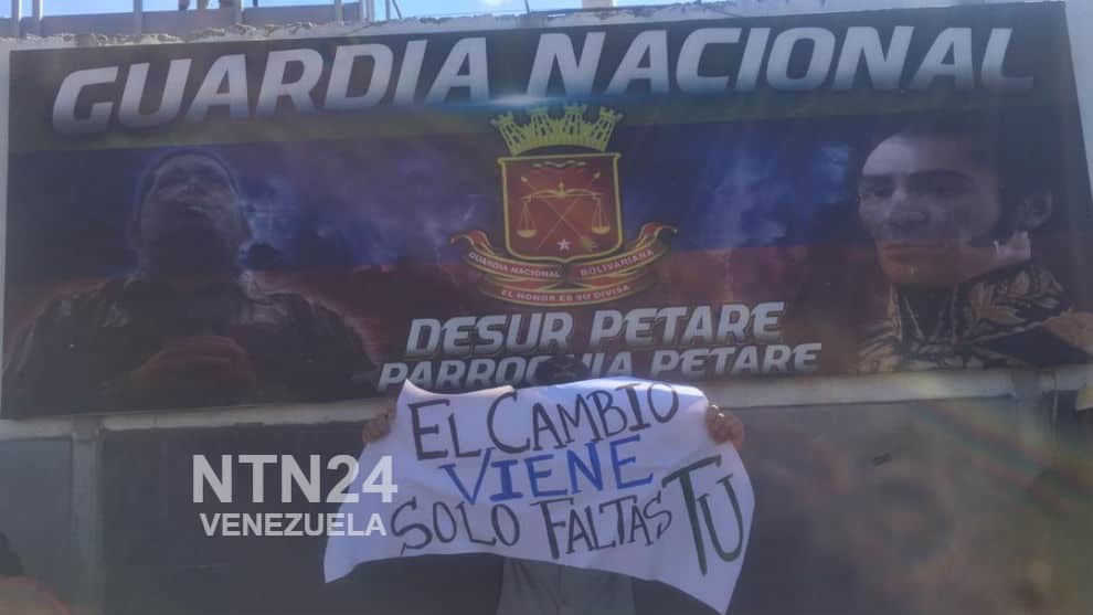 Venezolano en comandancia de Petare/ Foto: NTN24Ve