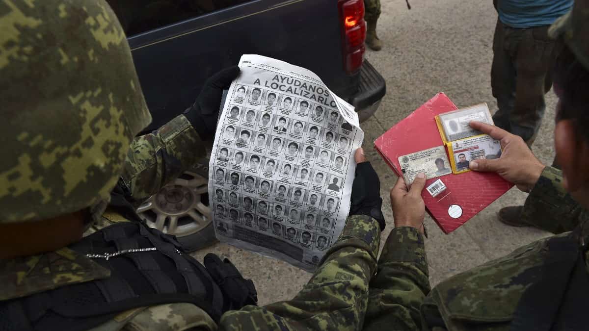 Informe concluye que desaparición de estudiantes de Ayotzinapa fue un “crimen de Estado”