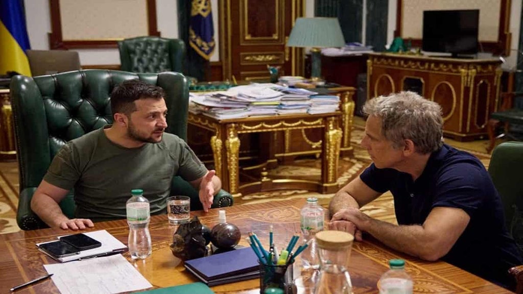 Ben Stiller junto a Volodymyr Zelensky / AFP