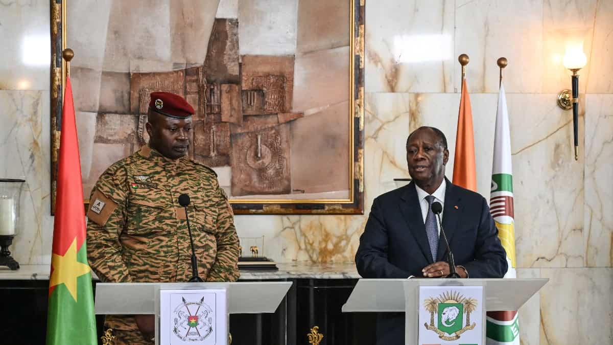 35 personas murieron por explosión de una bomba artesanal en Burkina Faso