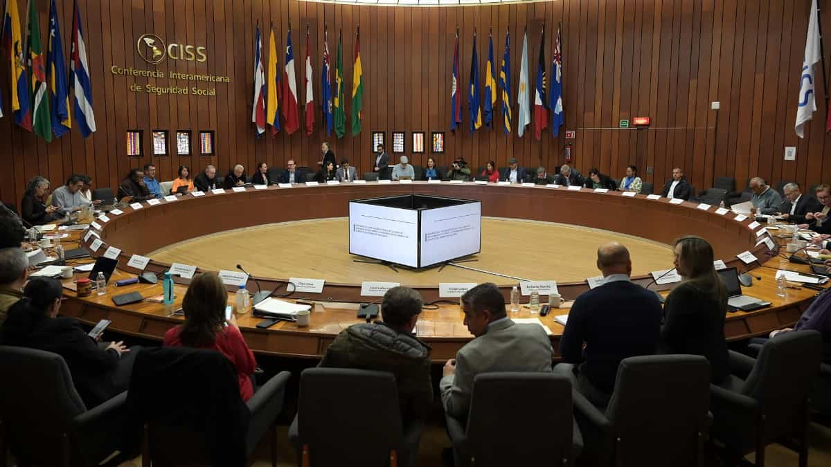 Diálogos de paz con el ELN