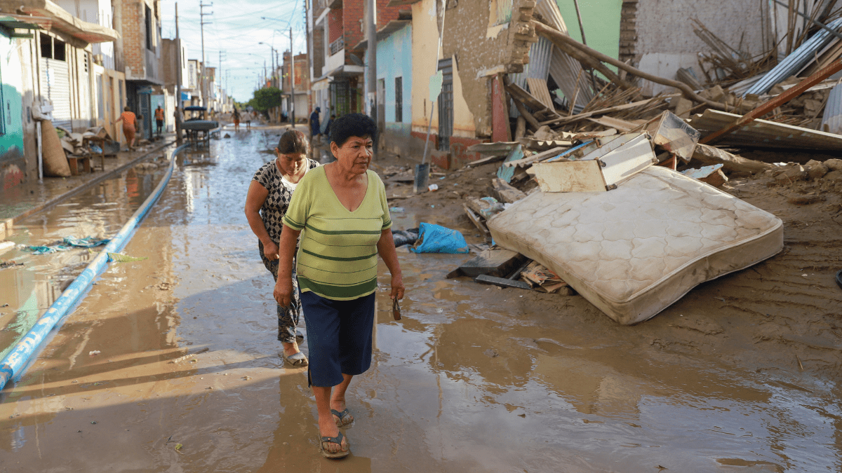 Declaran estado de emergencia en Lima por paso de ciclón Yaku