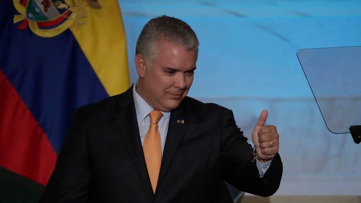 Expresidente Iván Duque podría ser parte de la FIFA