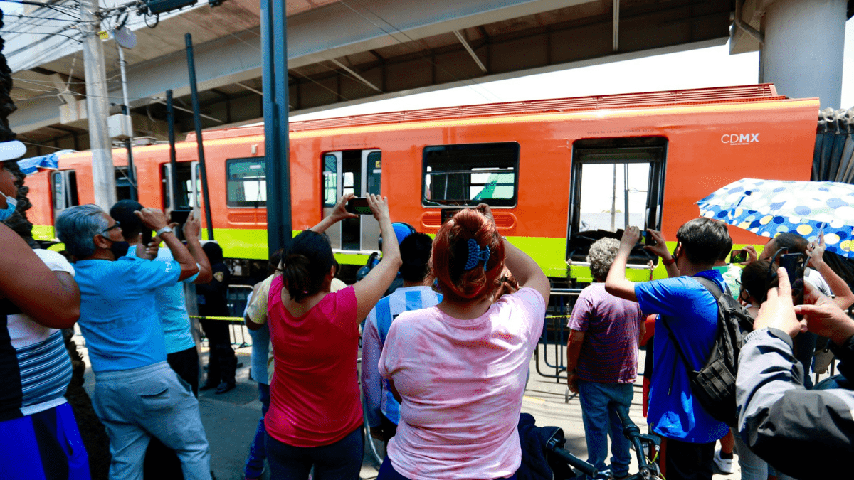 Metro de Ciudad de México registra nuevo incidente en una de sus líneas