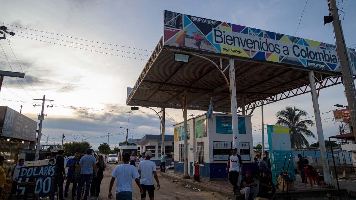 Este 25 de noviembre culmina la jornada de entrega del PPT para venezolanos en Colombia