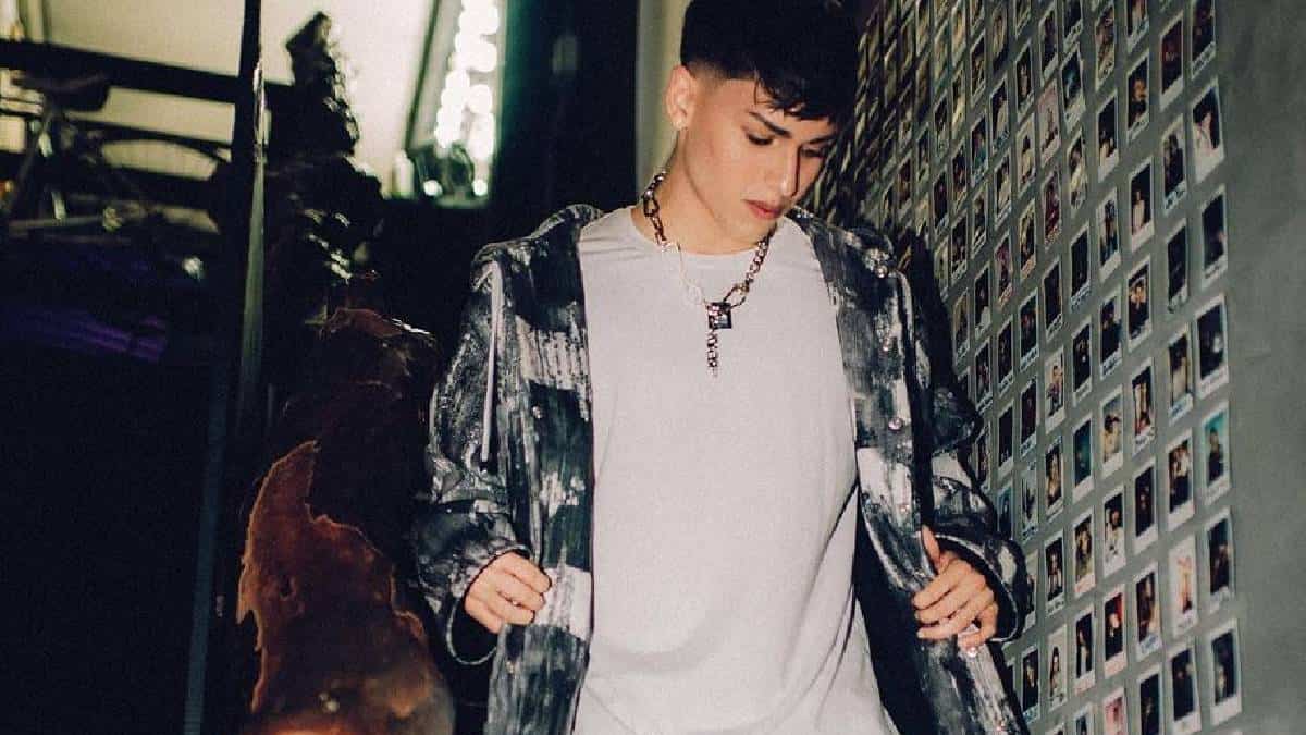 Lexan presenta su nuevo sencillo "Quédate"