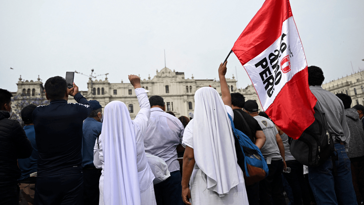 Cancillería de Perú citó al embajador de México en Lima por “injerencia en asuntos internos”