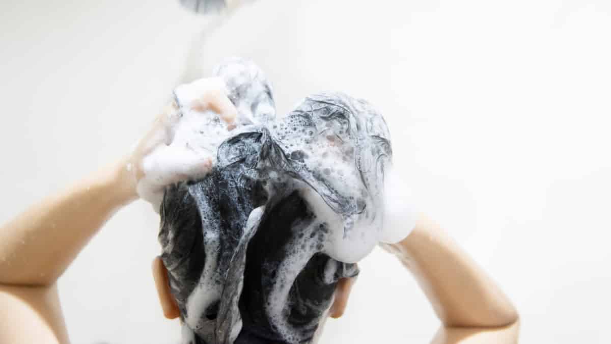 Retiran productos para cuidado del cabello en Estados Unidos por tener compuestos cancerígenos