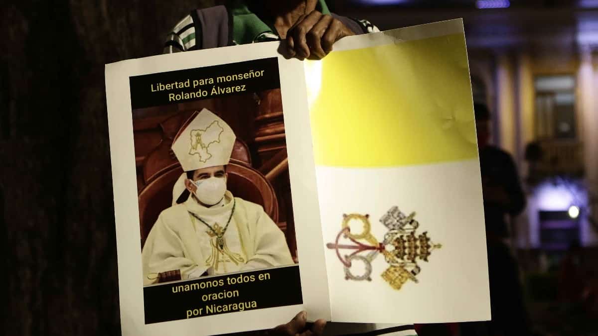 "¿Dónde está el obispo Rolando Álvarez?": preocupación en Nicaragua por su paradero