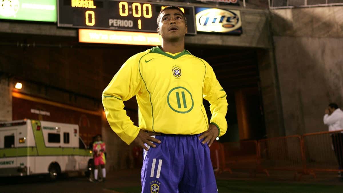 Romario, exjugador de fútbol brasileño, envío emotivo mensaje a Pelé