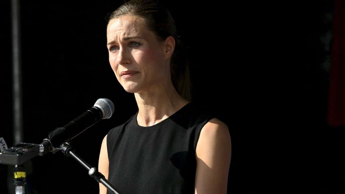 Primera ministra de Finlandia defendió su derecho a la “alegría” tras polémica fiesta privada