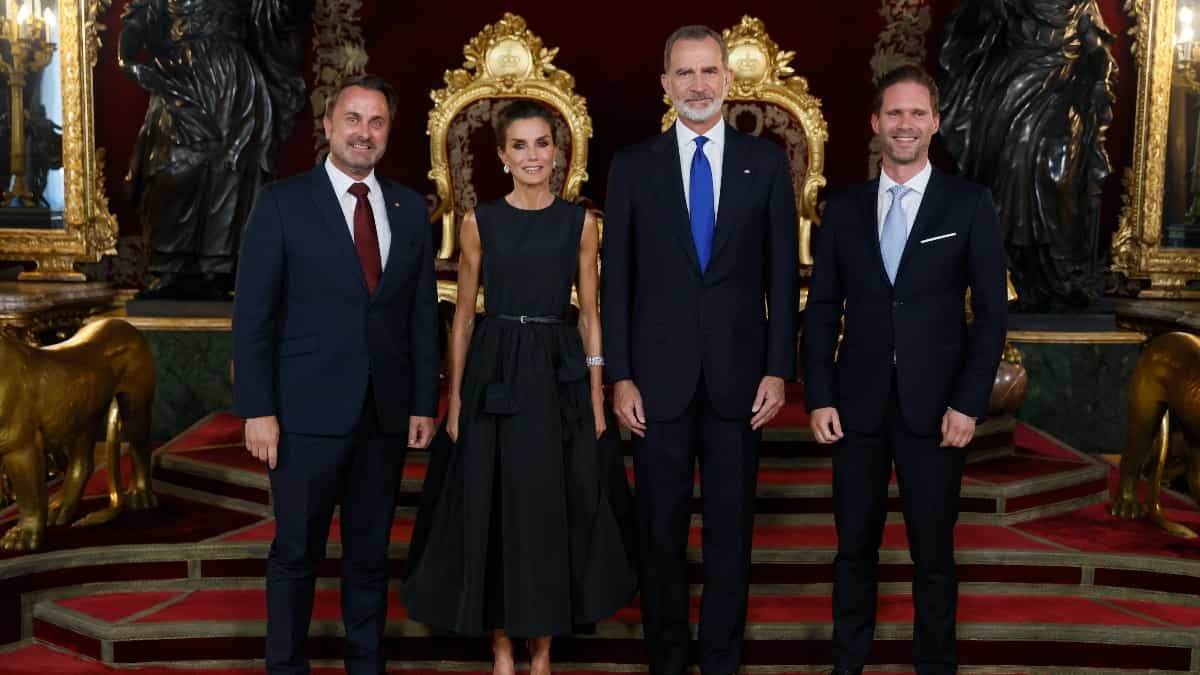 Por primera vez un primer ministro homosexual visita el Palacio Real español junto a su pareja