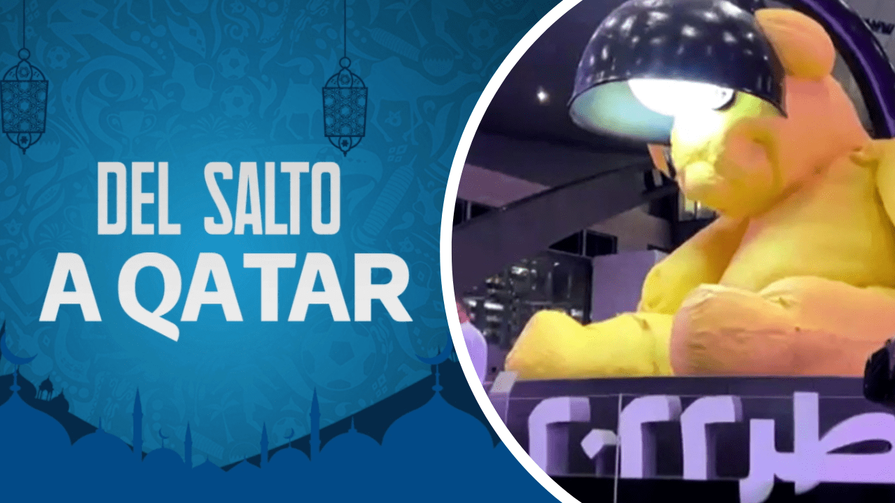 “Lampara oso”, el monumento del aeropuerto de Hamad, en Doha.