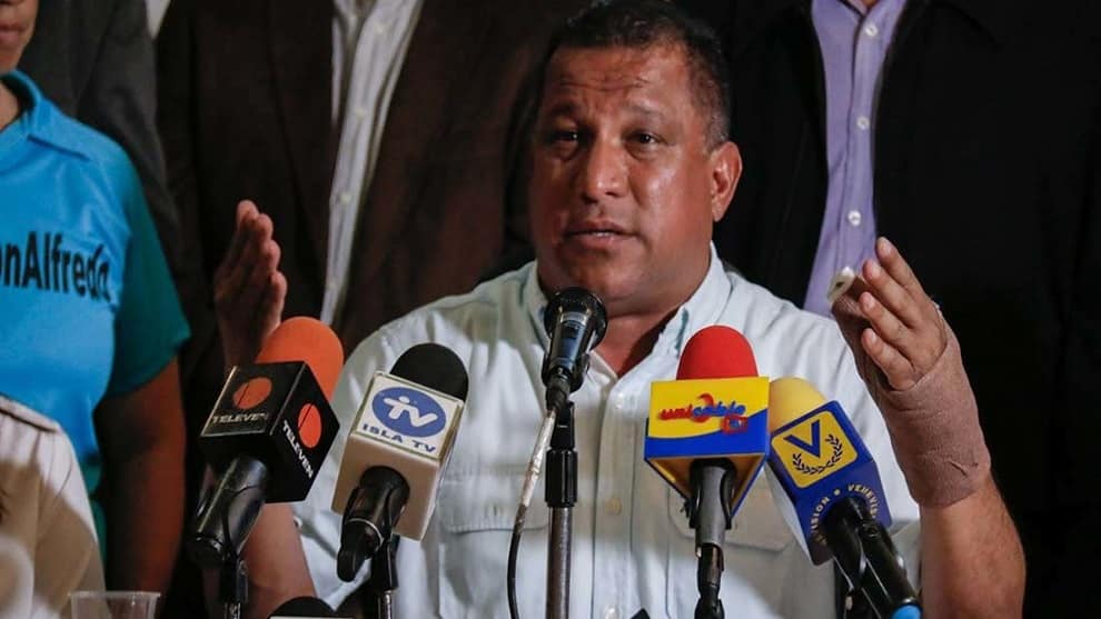 Policía de Maduro asedió vivienda del gobernador del estado Nueva Esparta