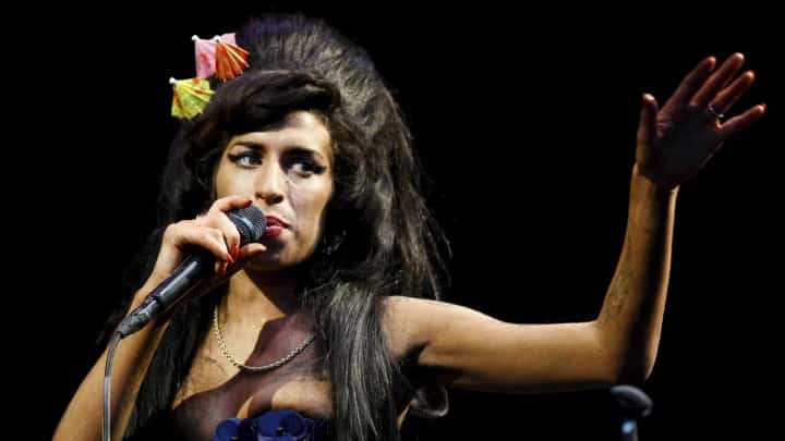 La gira del holograma de la artista británica durará tres años