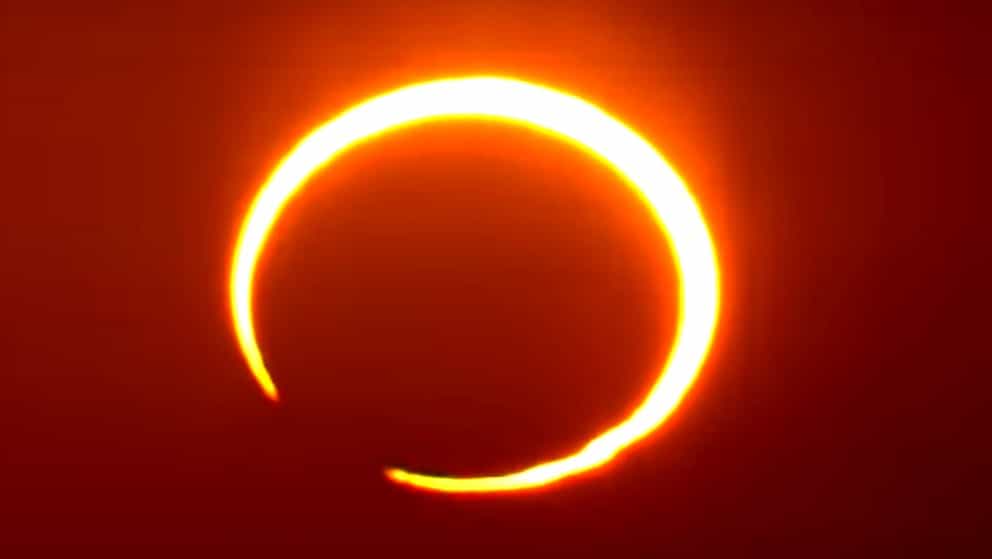 Eclipse anular del sol | foto YouTube APOD Videos