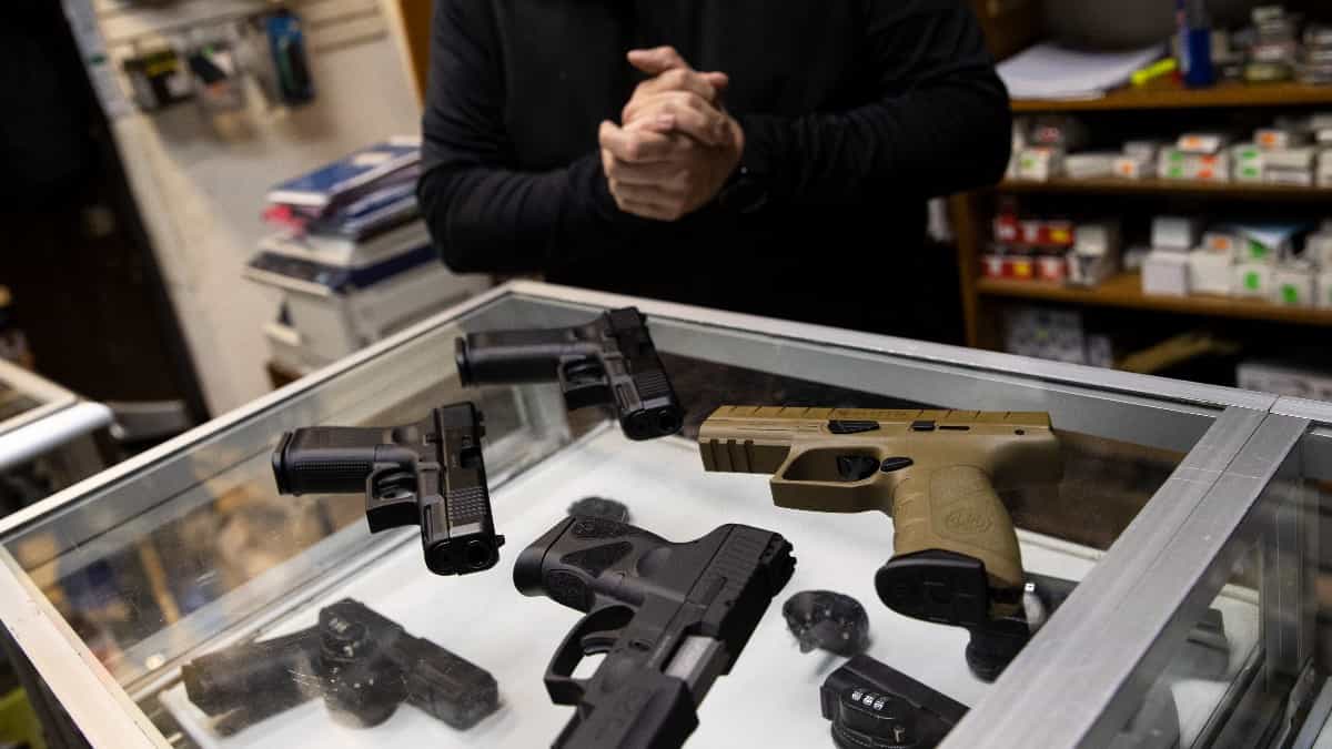 Estados Unidos presentó proyecto de ley para restringir el acceso a las armas