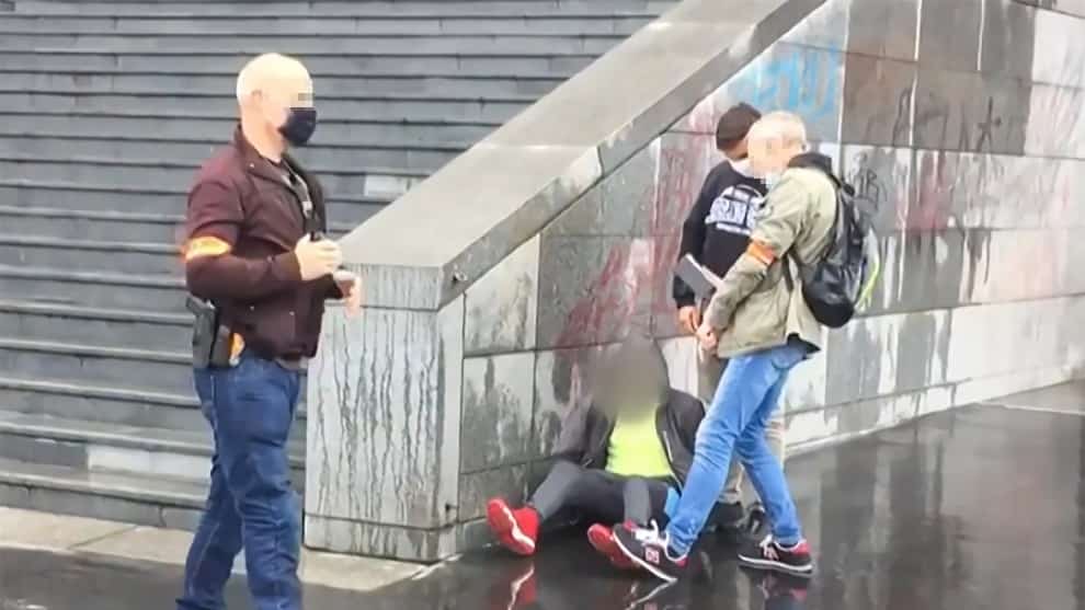 Dos heridos y un detenido en ataque con arma blanca en París