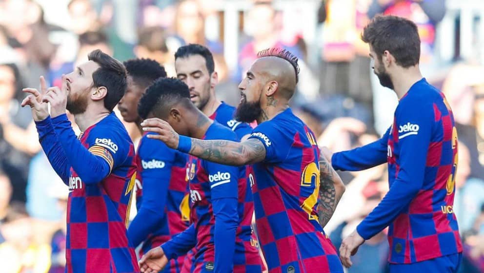Jugadores del Barcelona se rebajarán el salario en un 70%