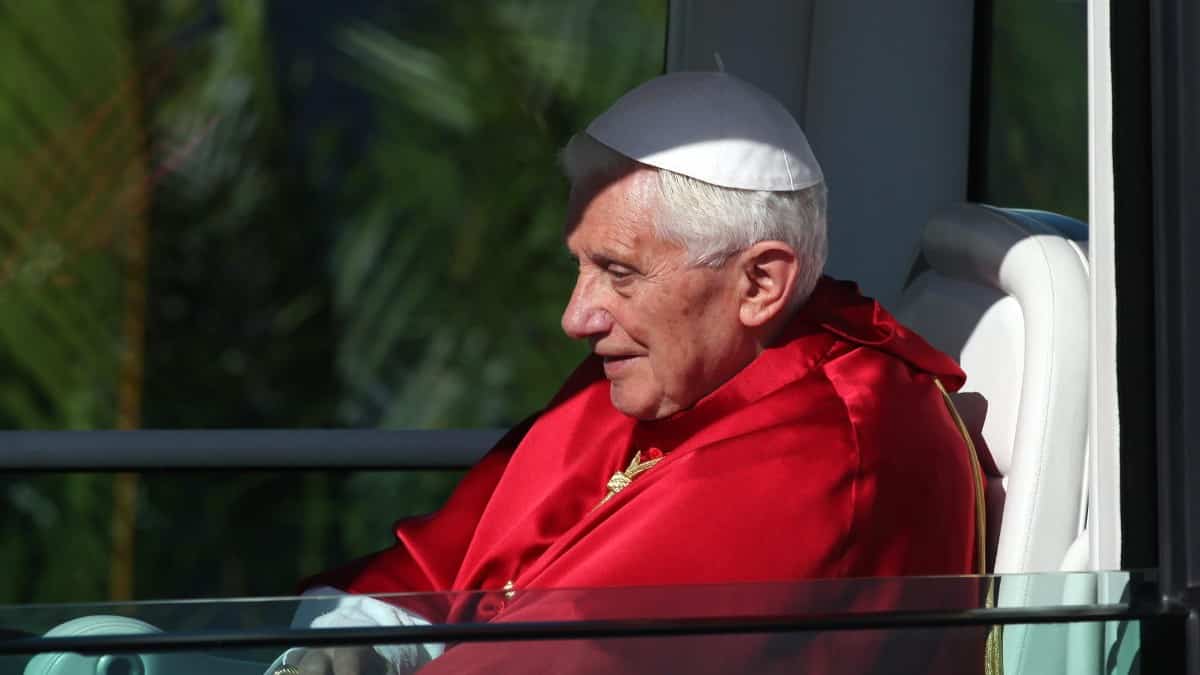 ¿Cuál es el protocolo en el Vaticano ante el fallecimiento de Benedicto XVI?