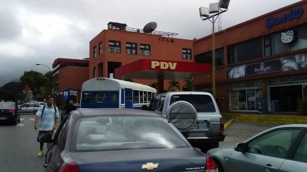 Autoridades de Vargas habilitarán seis estaciones de servicio para transportistas de la región
