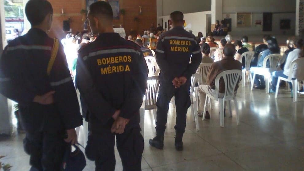 Detenidos dos bomberos que publicaron video burlándose de Maduro bomberos-Maduro-Mérida