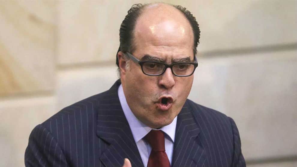 Amedrentamiento contra Julio Borges