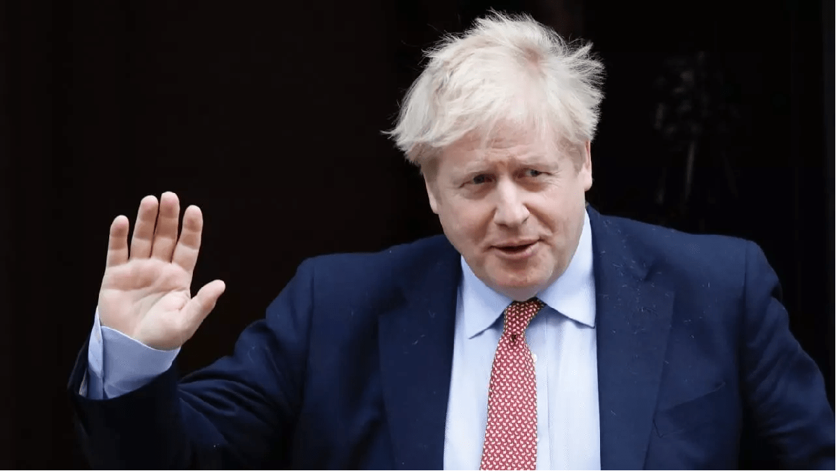 Boris Johnson es aislado tras haber estado en contacto con un infectado de covid-19