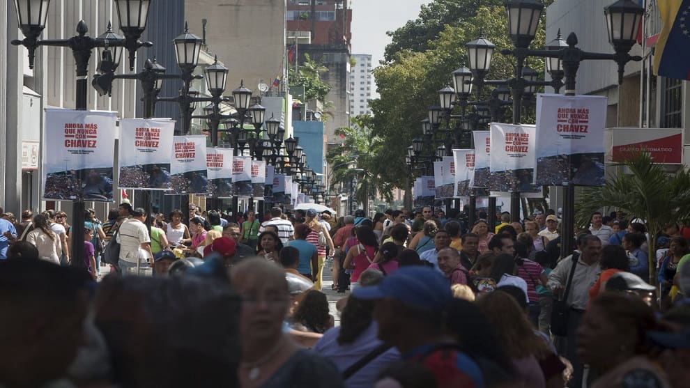 Venezuela sería el país más vulnerable ante el derrumbe petrolero debido a la crisis económica