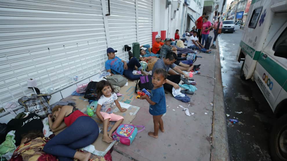Acnur pide a EE. UU. y México respetar derecho al asilo de migrantes de la caravana Acnur caravana de migrantes
