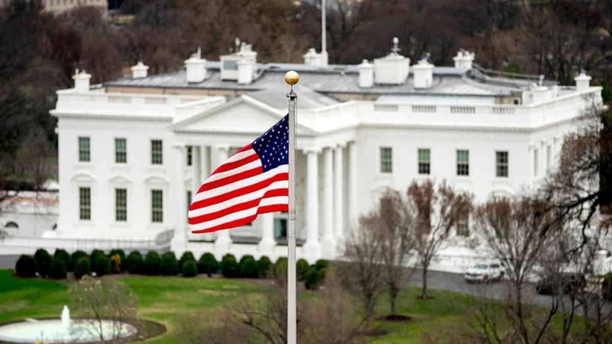 Trump declara fin de hostilidades con Irán y desafía plazo legal del Congreso